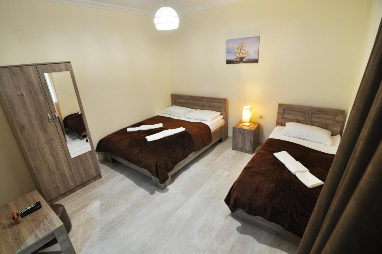 Guesthouse Family Tbilisi Eksteriør billede