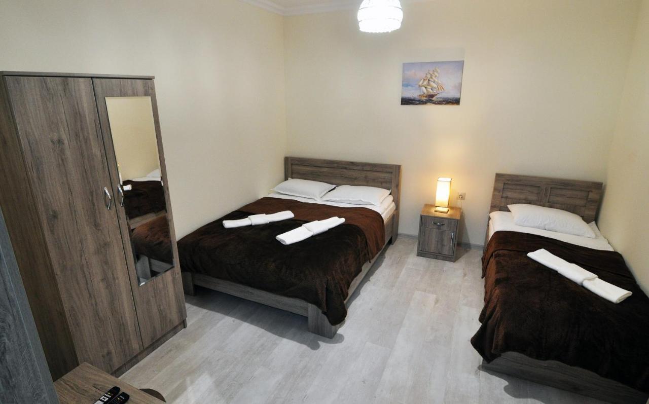 Guesthouse Family Tbilisi Eksteriør billede